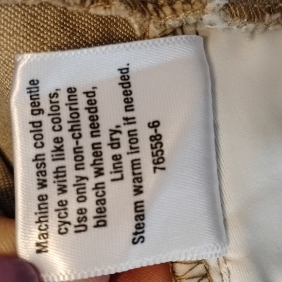 St. John's Bay Woman's Hillcrest Tan Ankle Pants, Size: 20W, NWT - Picture 10 of 10